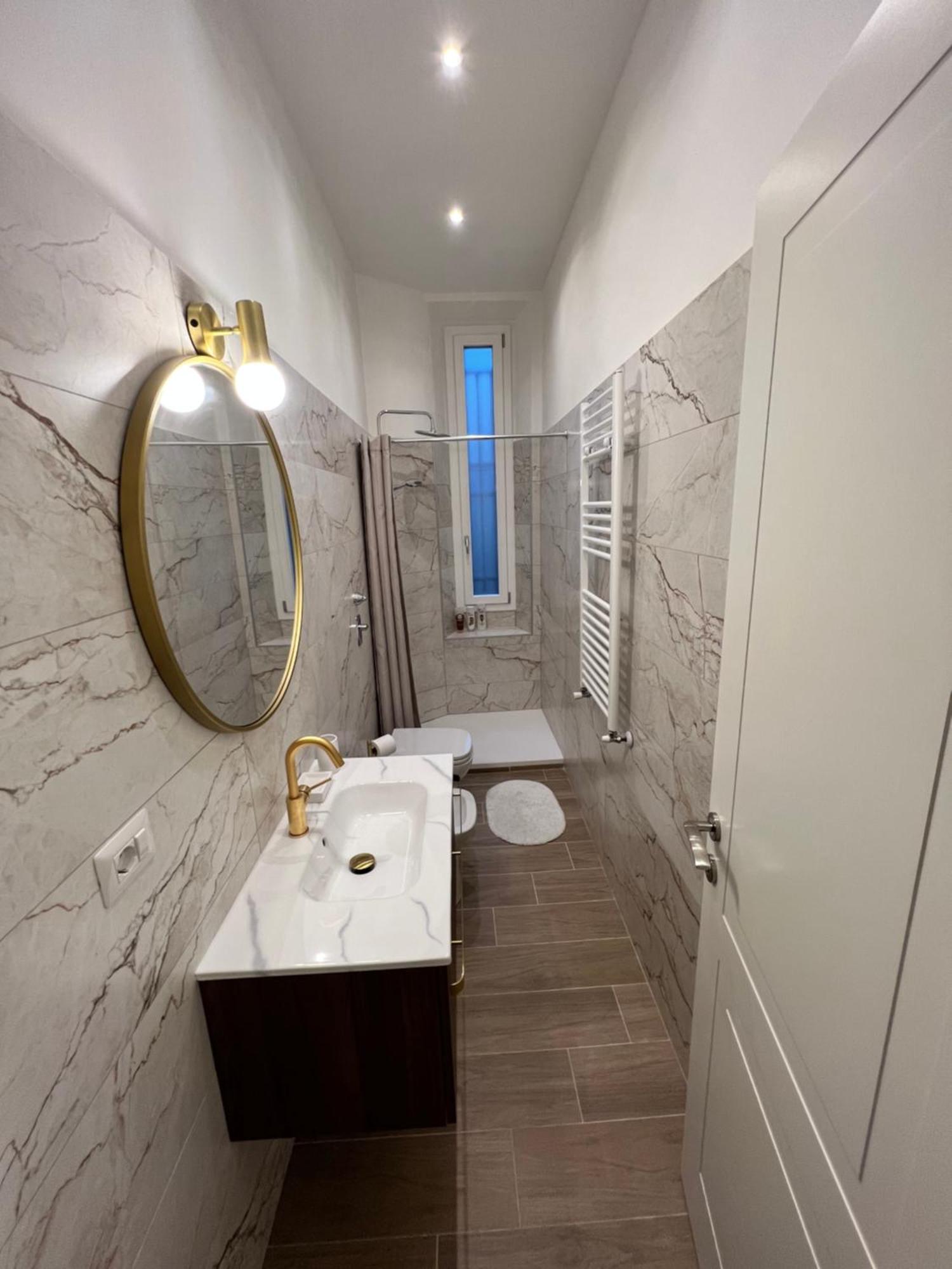 Spacious 3 Bedroom Apartment Milan Bagian luar foto
